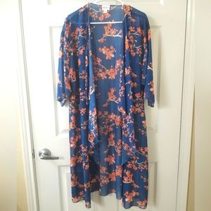 Medium Shirley Lularoe Cover Up